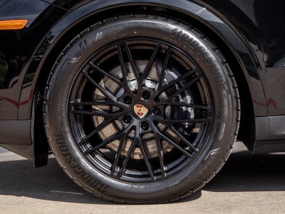 2027 Porsche Cayenne Cayenne E-Hybrid Coupe