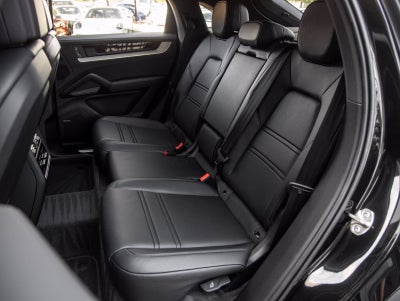 2027 Porsche Cayenne Cayenne E-Hybrid Coupe