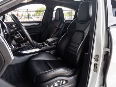 2020 Porsche Cayenne Cayenne Turbo Coupe