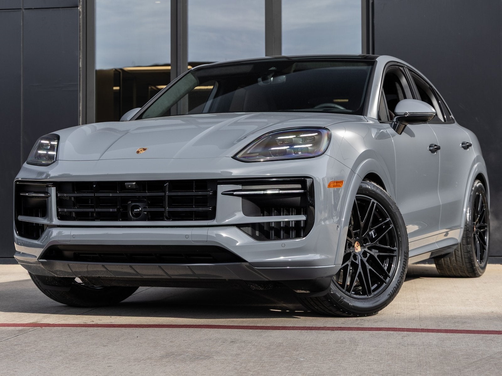 2026 Porsche Cayenne Coupe Cayenne GTS Coupe