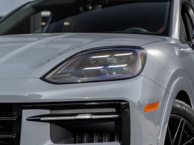 2026 Porsche Cayenne Coupe Cayenne GTS Coupe