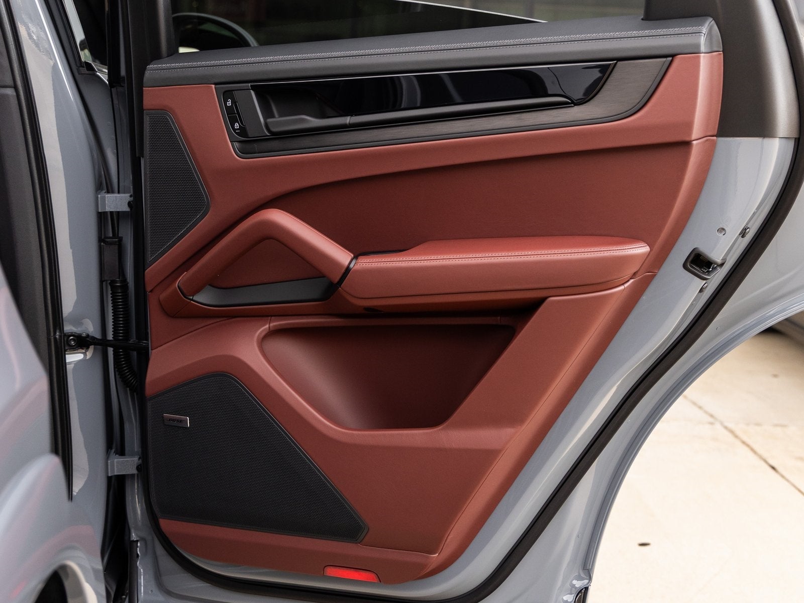 2026 Porsche Cayenne Coupe Cayenne GTS Coupe