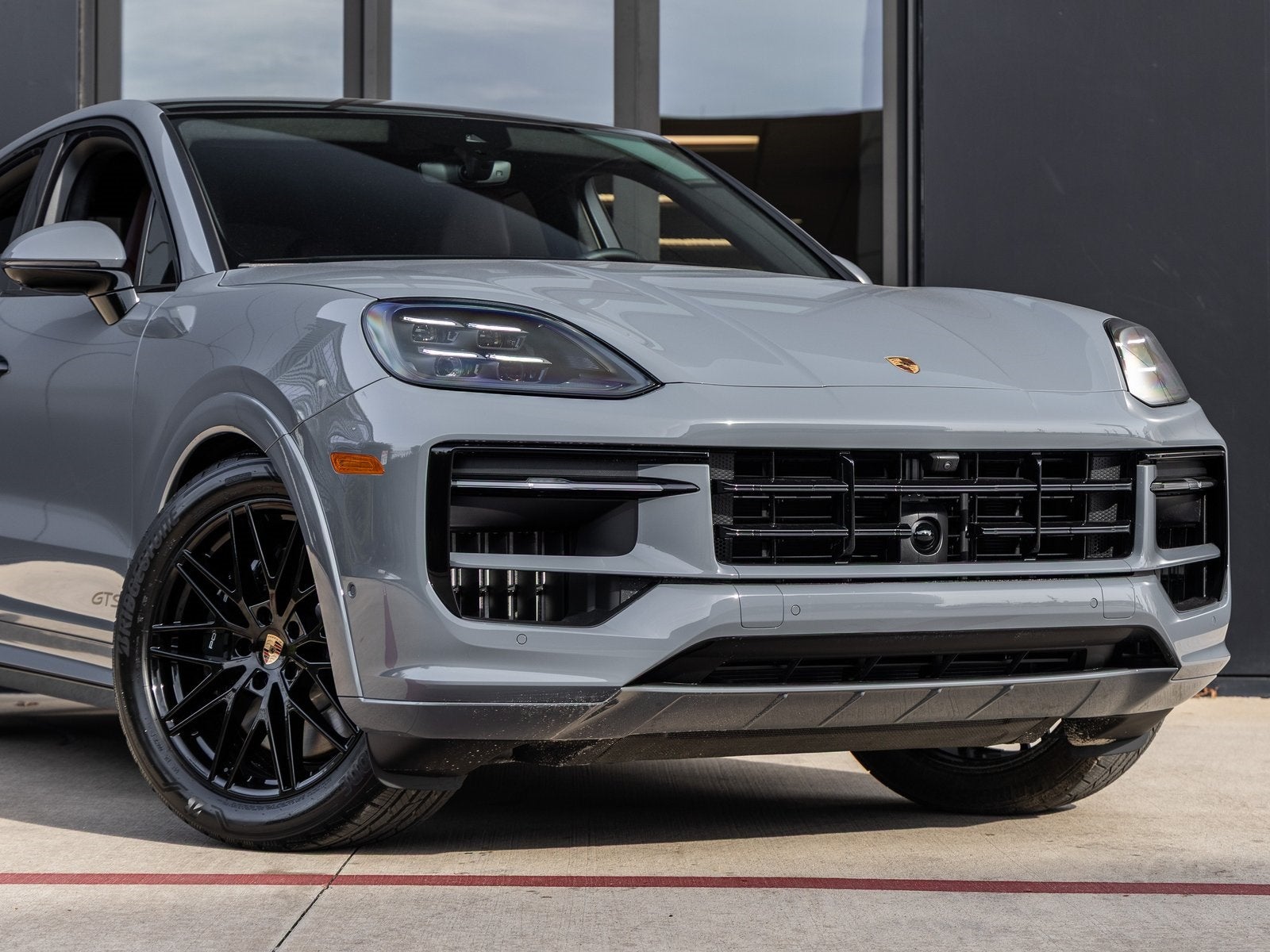 2026 Porsche Cayenne Coupe Cayenne GTS Coupe