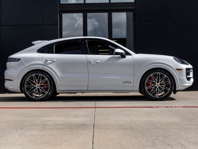 2026 Porsche Cayenne Cayenne GTS Coupe