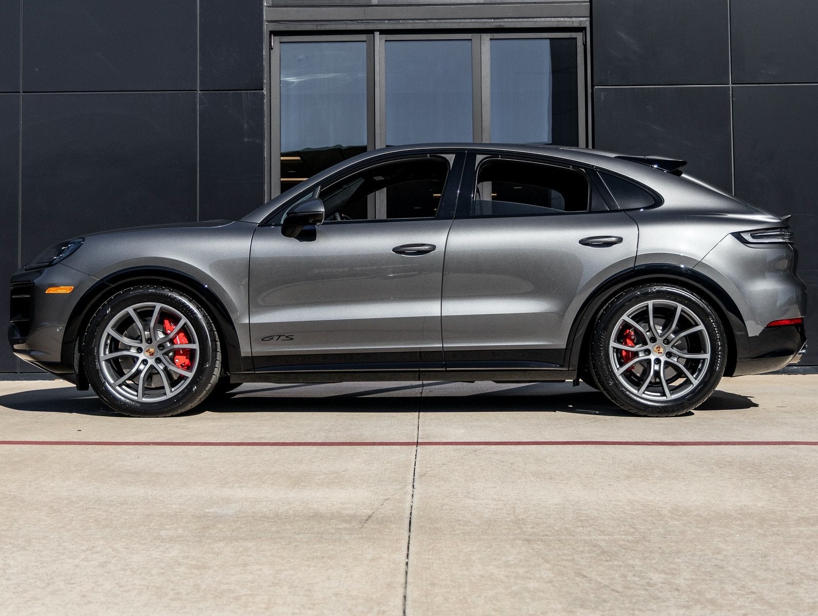 2026 Porsche Cayenne Coupe Cayenne GTS Coupe
