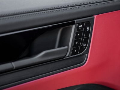 2026 Porsche Cayenne Coupe Cayenne GTS Coupe