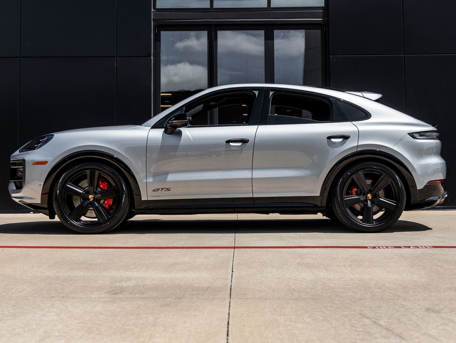 2026 Porsche Cayenne Cayenne GTS Coupe
