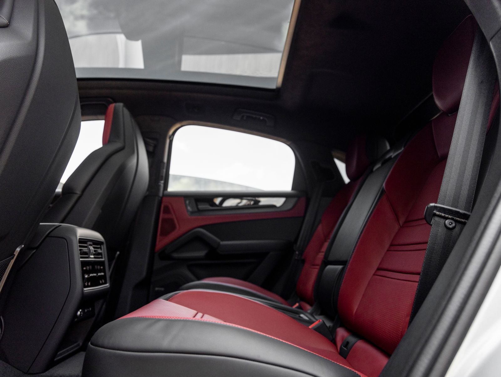 2026 Porsche Cayenne Cayenne GTS Coupe