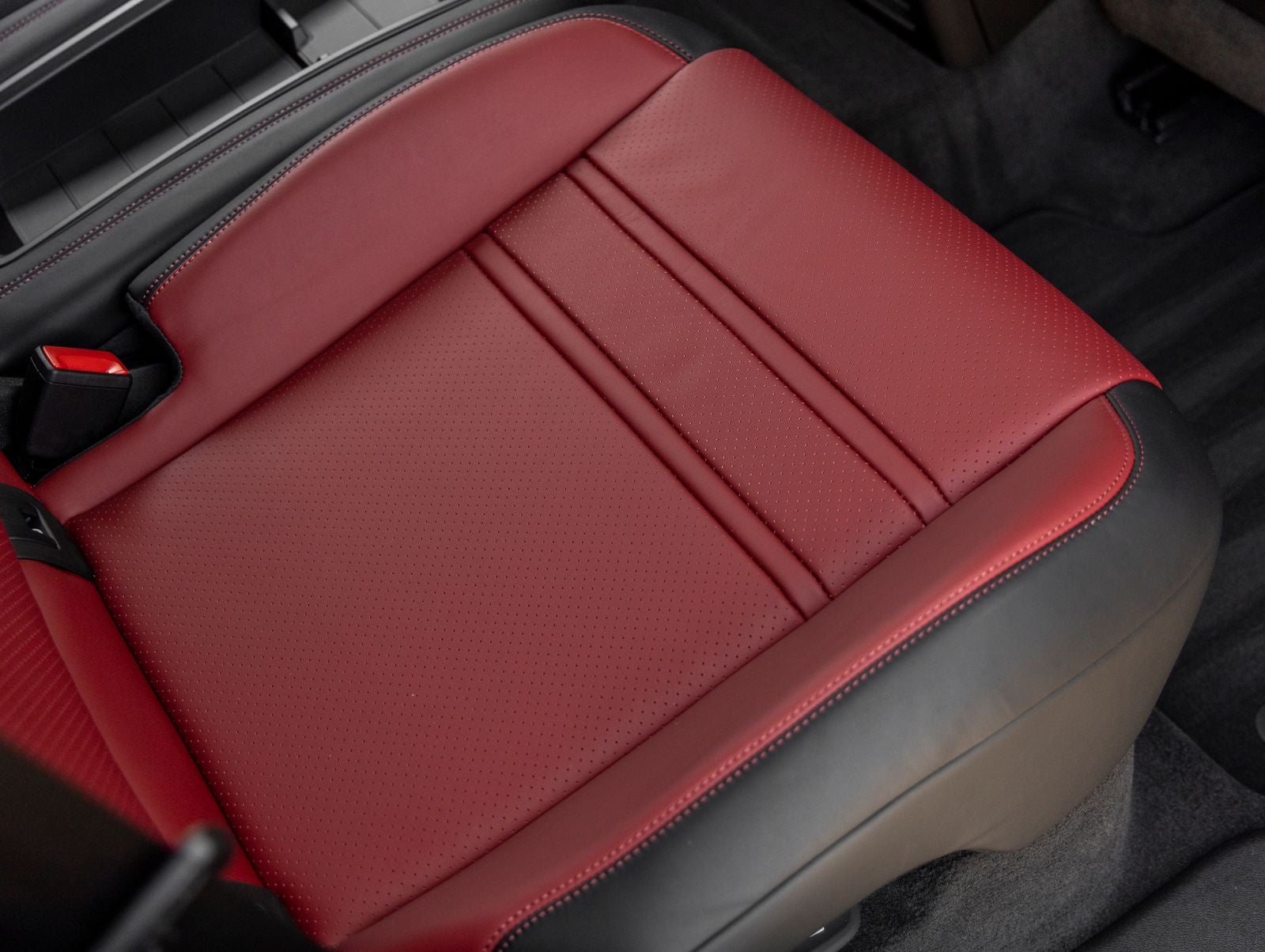 2026 Porsche Cayenne Cayenne GTS Coupe