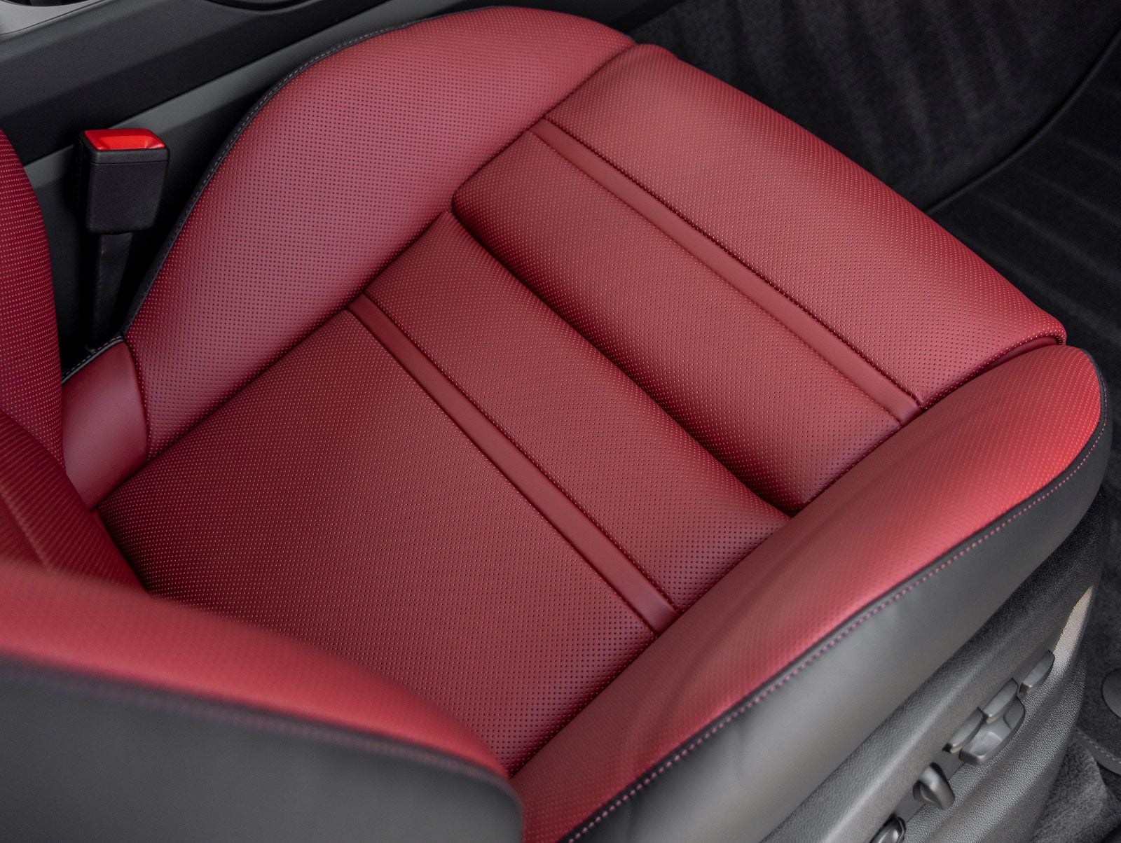 2026 Porsche Cayenne Cayenne GTS Coupe