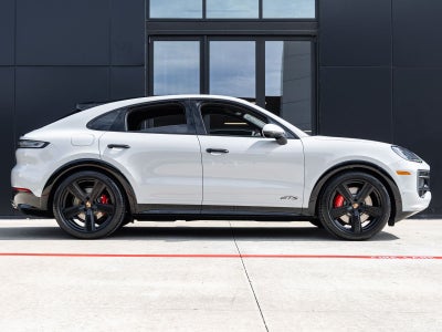 2026 Porsche Cayenne GTS Coupe