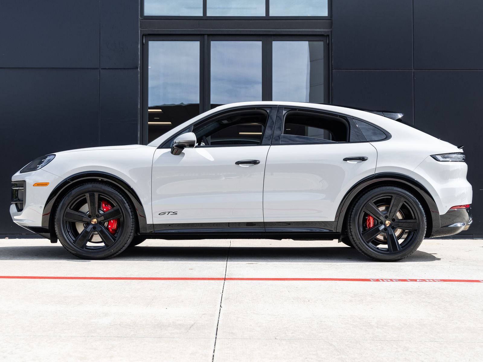 2026 Porsche Cayenne GTS Coupe