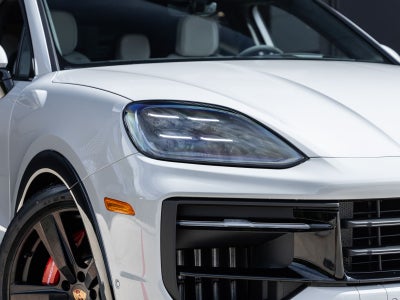 2026 Porsche Cayenne GTS Coupe