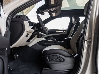 2026 Porsche Cayenne GTS Coupe