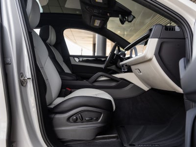 2026 Porsche Cayenne GTS Coupe