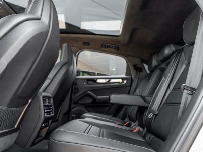 2026 Porsche Cayenne Coupe Cayenne GTS Coupe