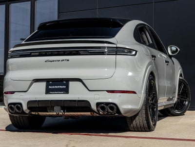 2026 Porsche Cayenne Coupe Cayenne GTS Coupe