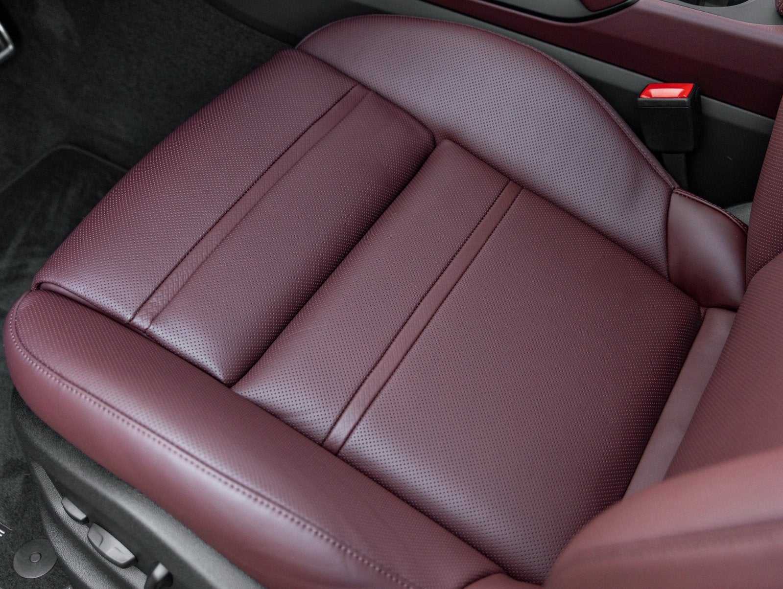 2026 Porsche Cayenne Coupe Cayenne GTS Coupe