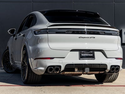 2026 Porsche Cayenne Coupe Cayenne GTS Coupe