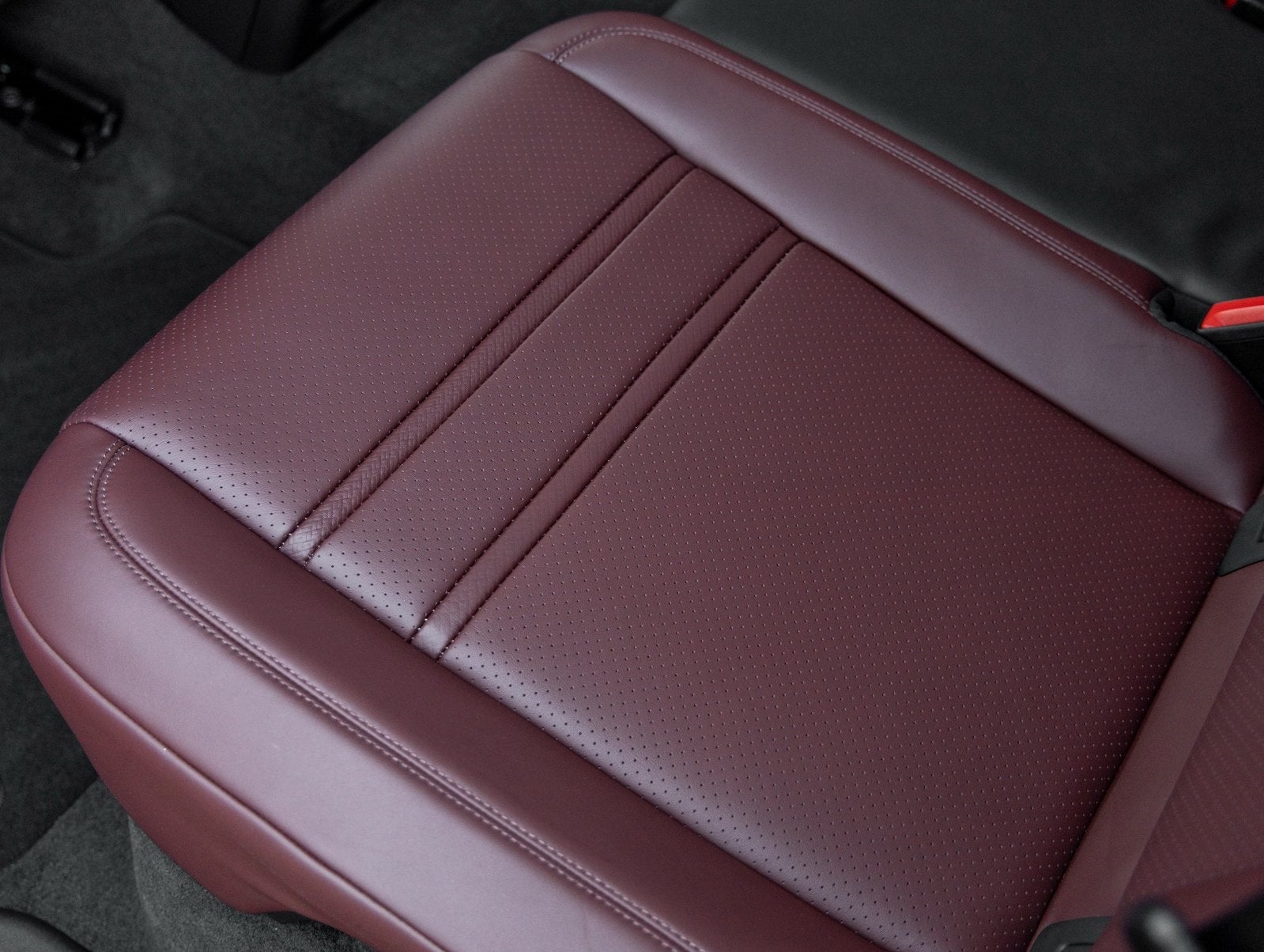 2026 Porsche Cayenne Coupe Cayenne GTS Coupe