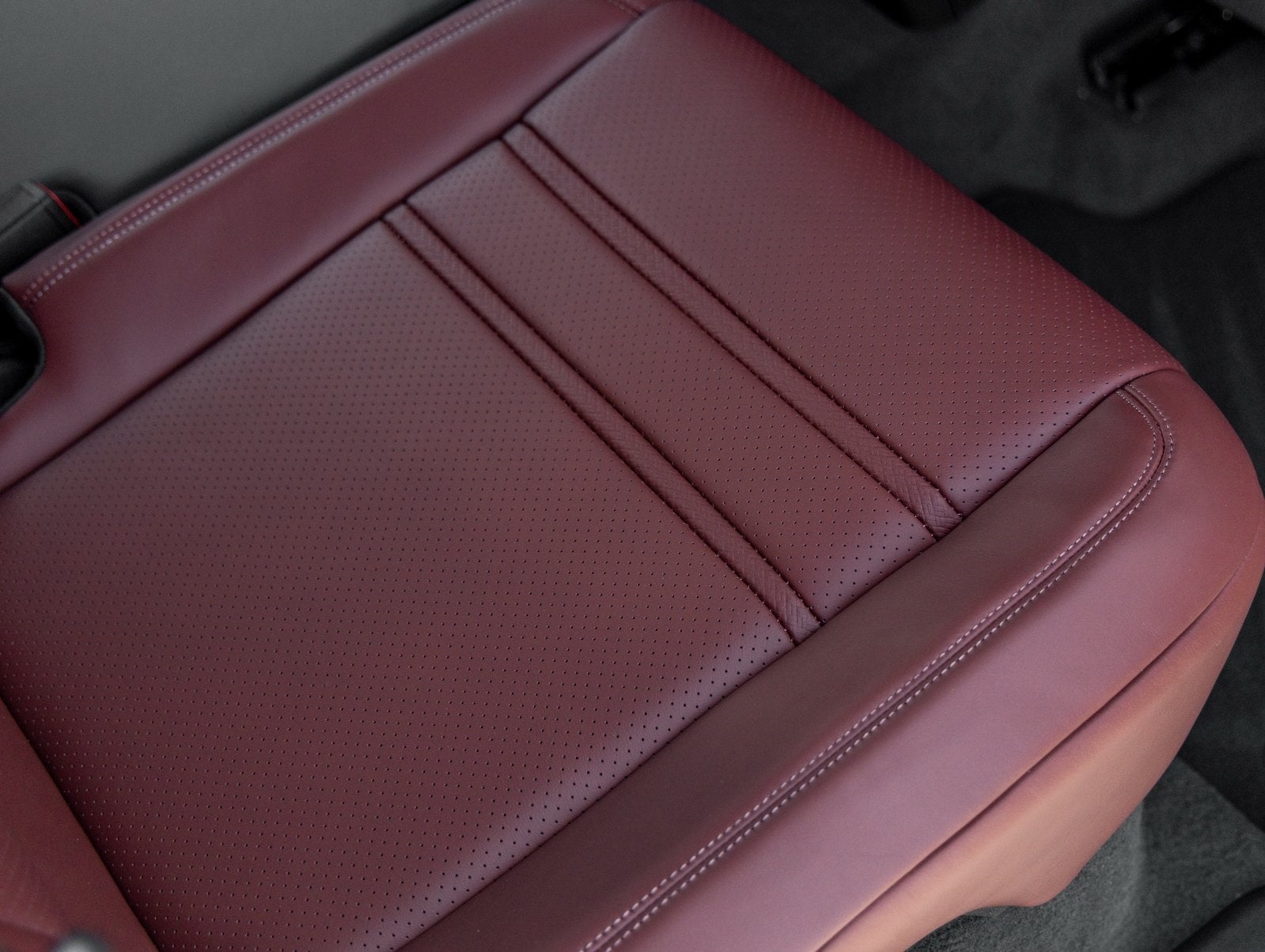 2026 Porsche Cayenne Coupe Cayenne GTS Coupe