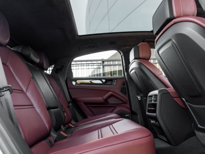 2026 Porsche Cayenne Coupe Cayenne GTS Coupe