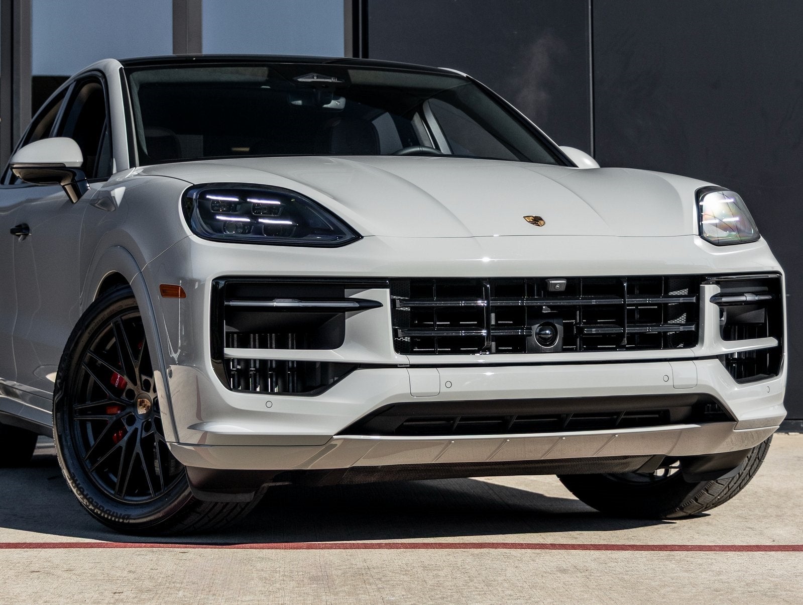 2026 Porsche Cayenne Coupe Cayenne GTS Coupe
