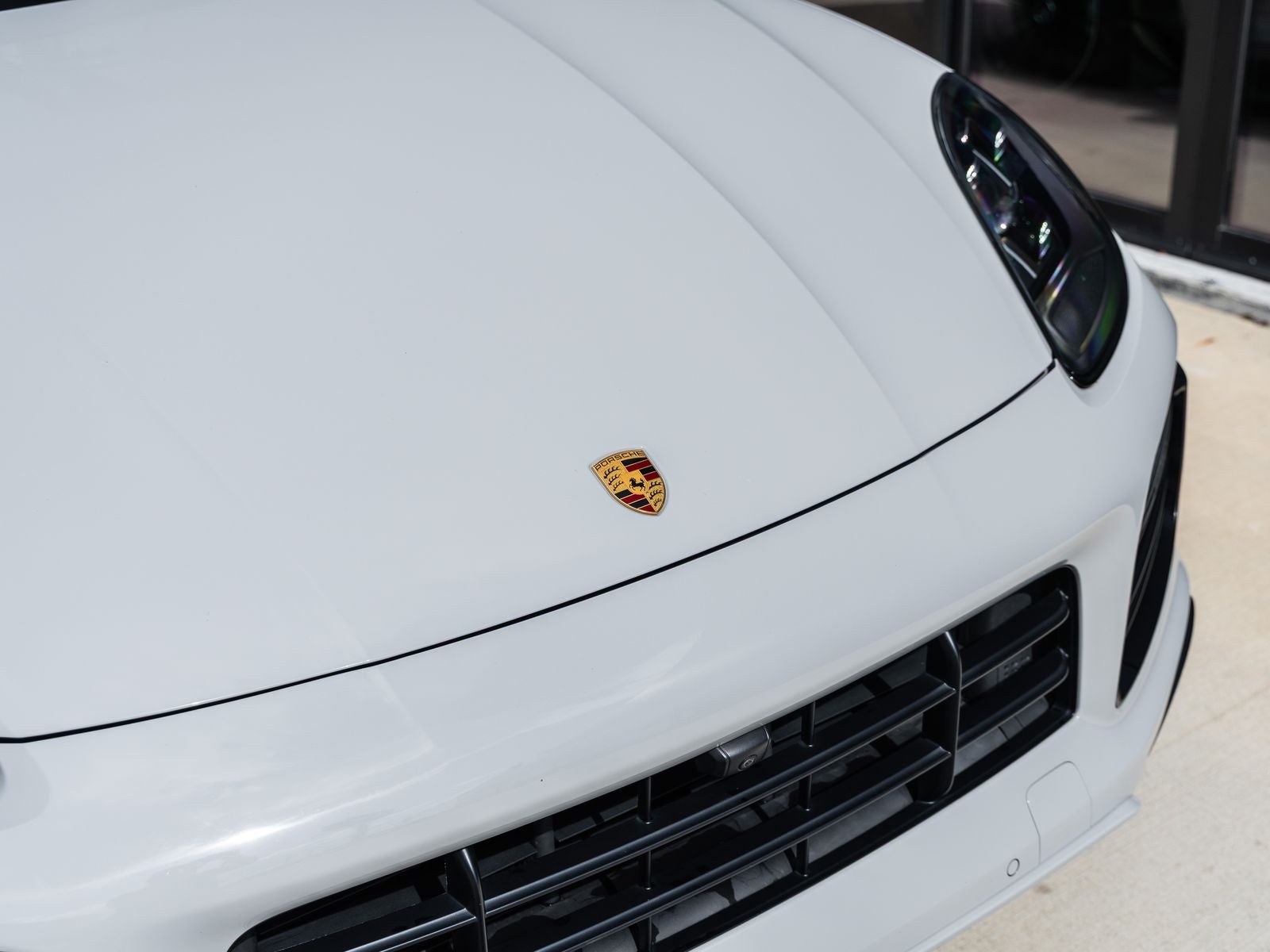 2023 Porsche Cayenne GTS Coupe