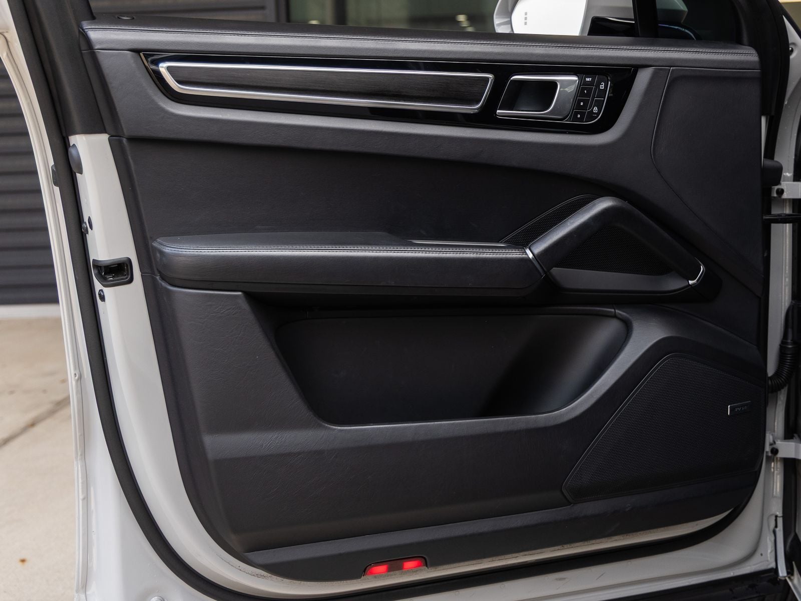 2023 Porsche Cayenne GTS Coupe