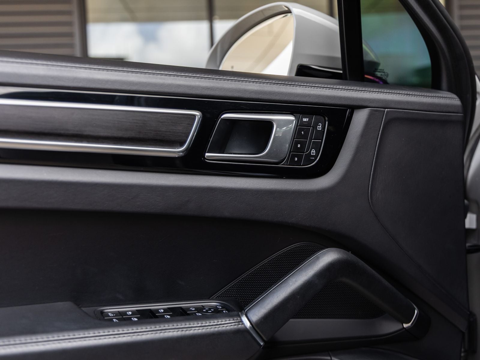 2023 Porsche Cayenne GTS Coupe