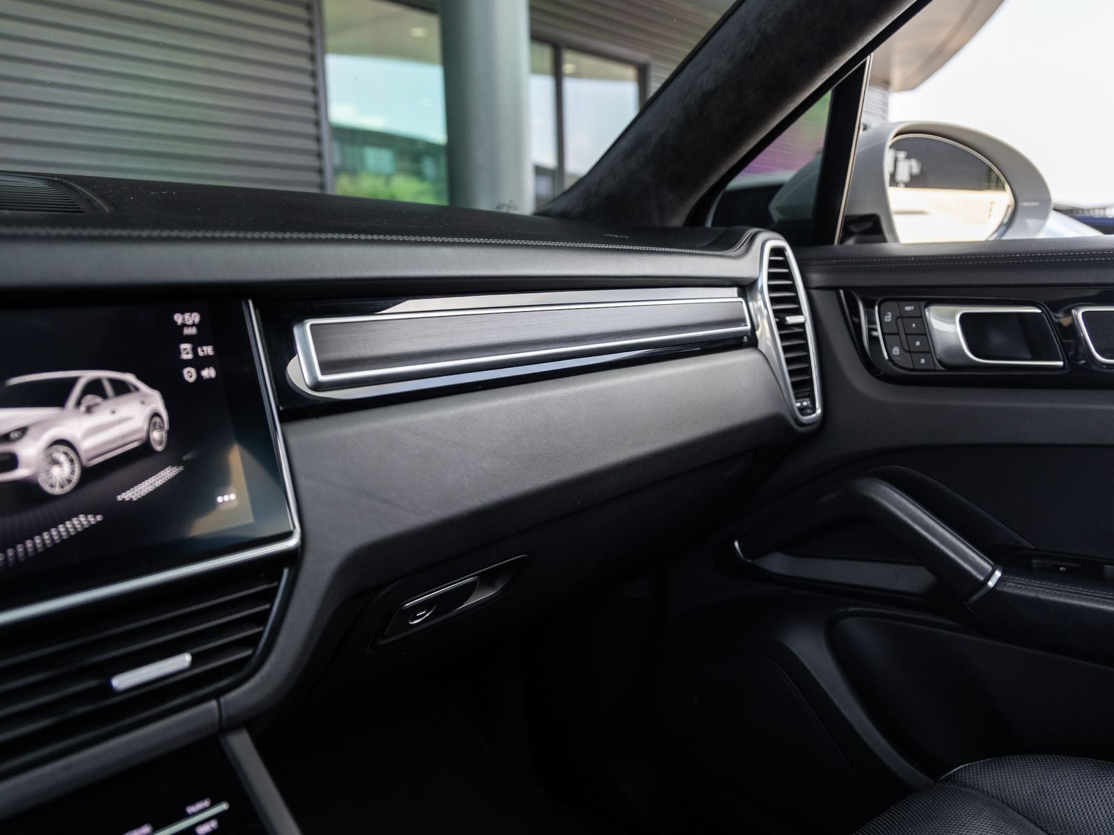 2023 Porsche Cayenne GTS Coupe