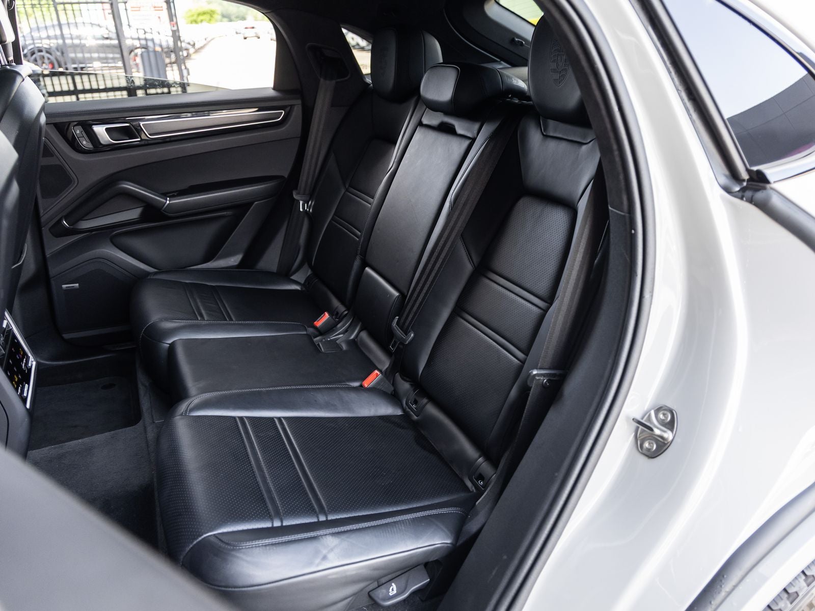 2023 Porsche Cayenne GTS Coupe