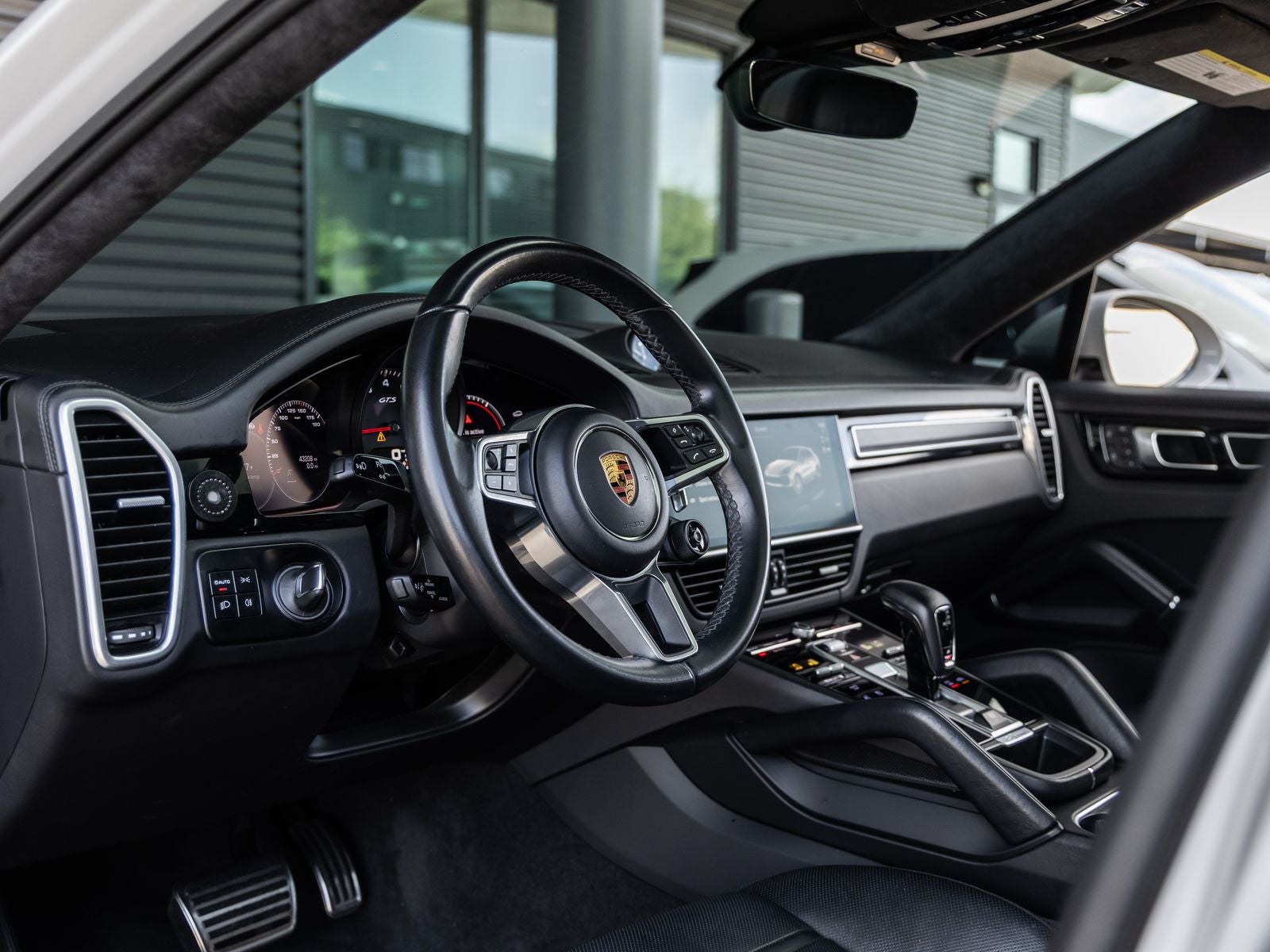 2023 Porsche Cayenne GTS Coupe