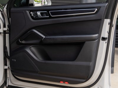 2023 Porsche Cayenne GTS Coupe