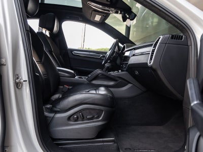 2023 Porsche Cayenne GTS Coupe