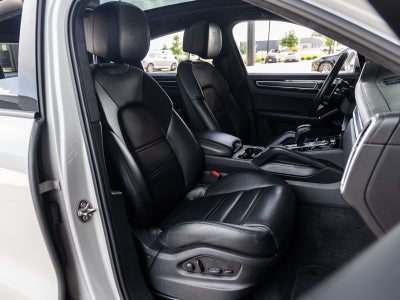 2023 Porsche Cayenne GTS Coupe