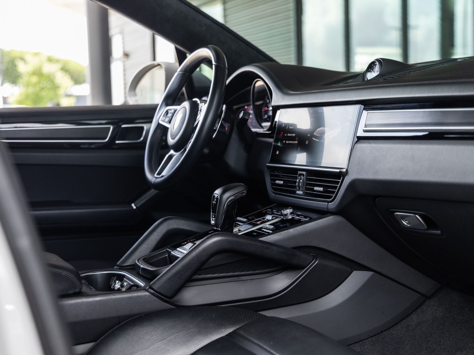 2023 Porsche Cayenne GTS Coupe