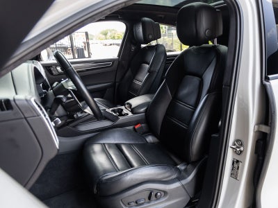 2023 Porsche Cayenne GTS Coupe