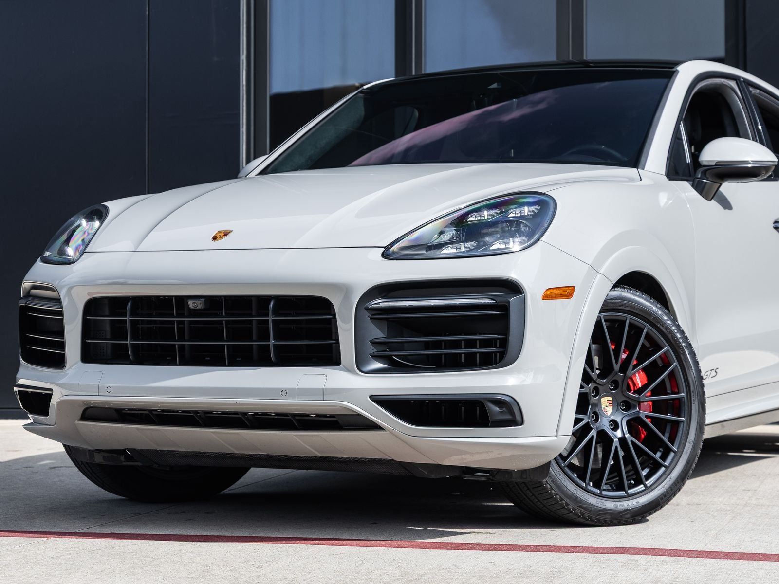 2023 Porsche Cayenne GTS Coupe