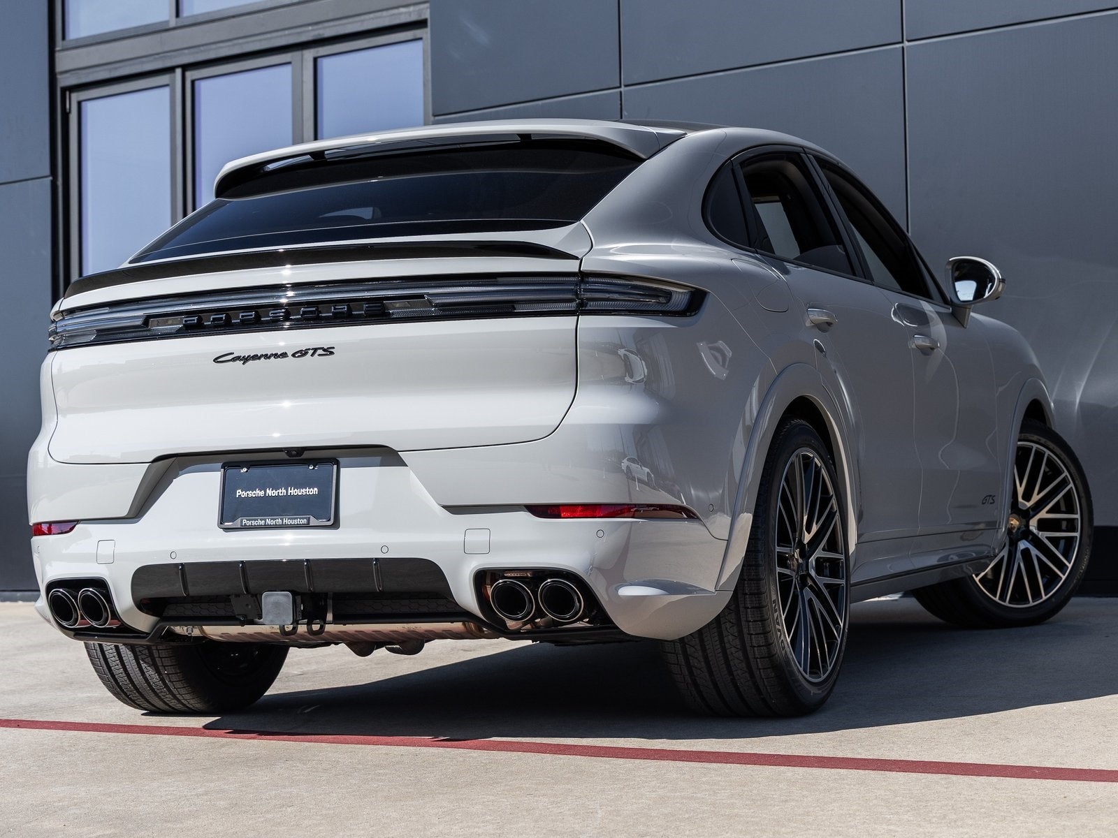 2026 Porsche Cayenne Coupe Cayenne GTS Coupe