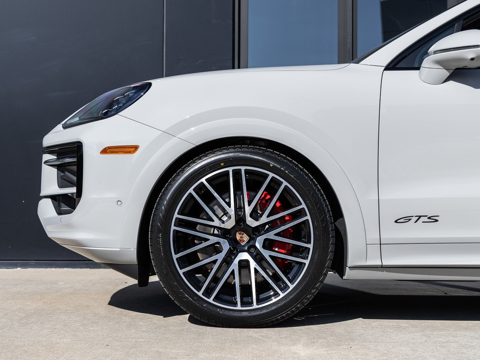 2026 Porsche Cayenne Coupe Cayenne GTS Coupe