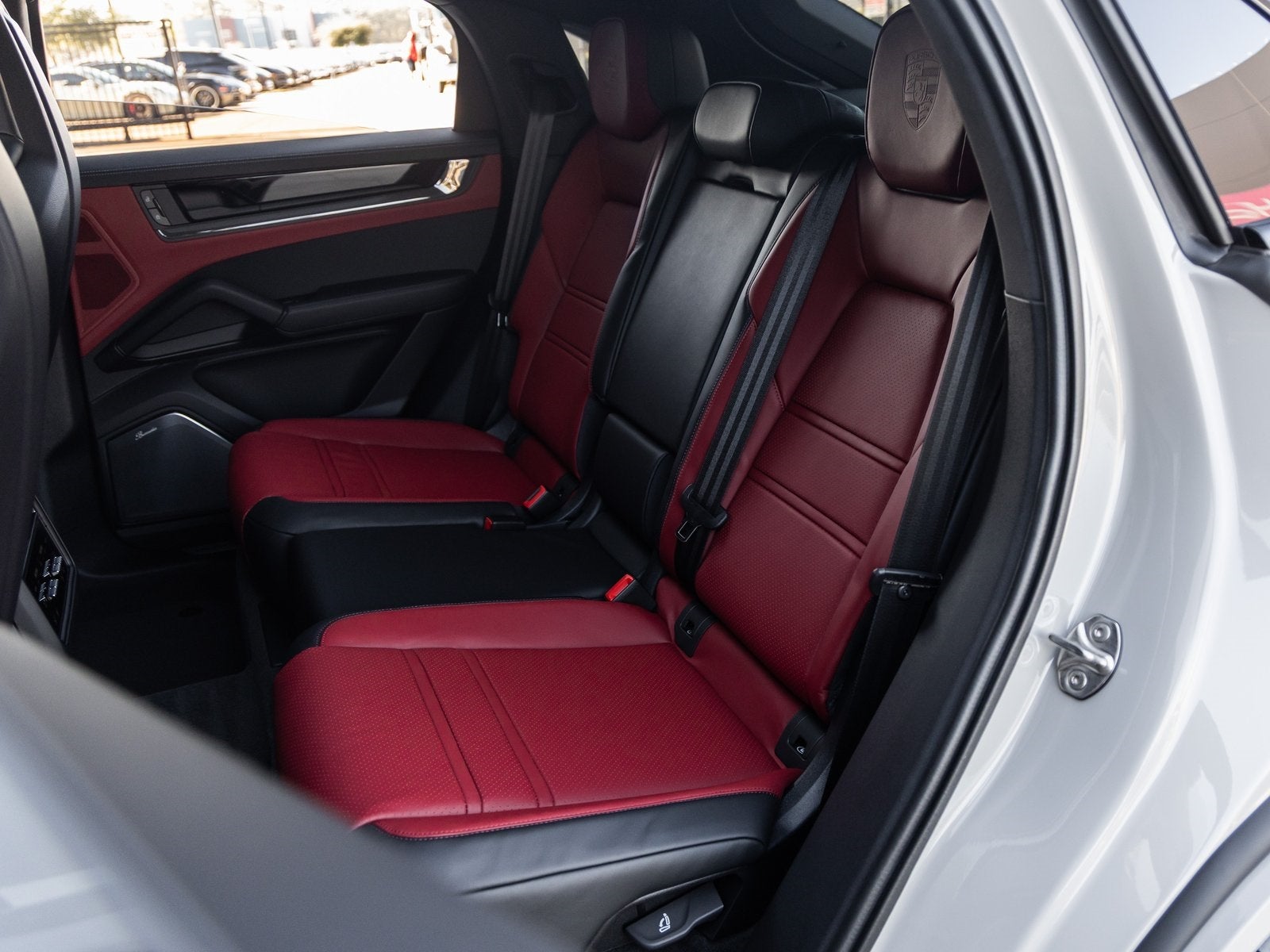 2026 Porsche Cayenne Coupe Cayenne GTS Coupe