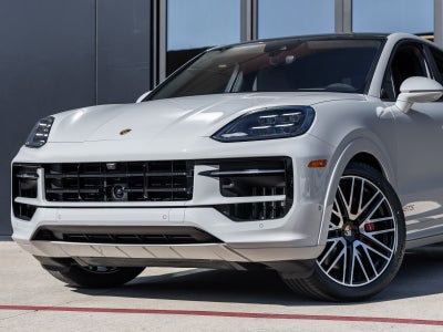 2026 Porsche Cayenne Coupe Cayenne GTS Coupe