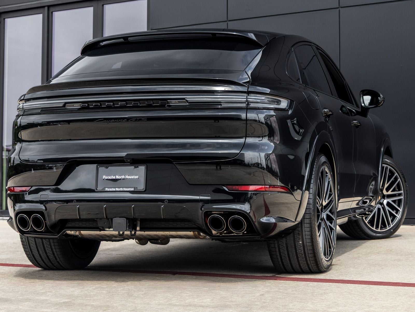 2026 Porsche Cayenne Coupe Cayenne GTS Coupe