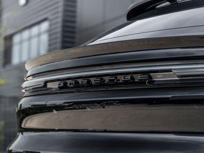 2026 Porsche Cayenne Coupe Cayenne GTS Coupe