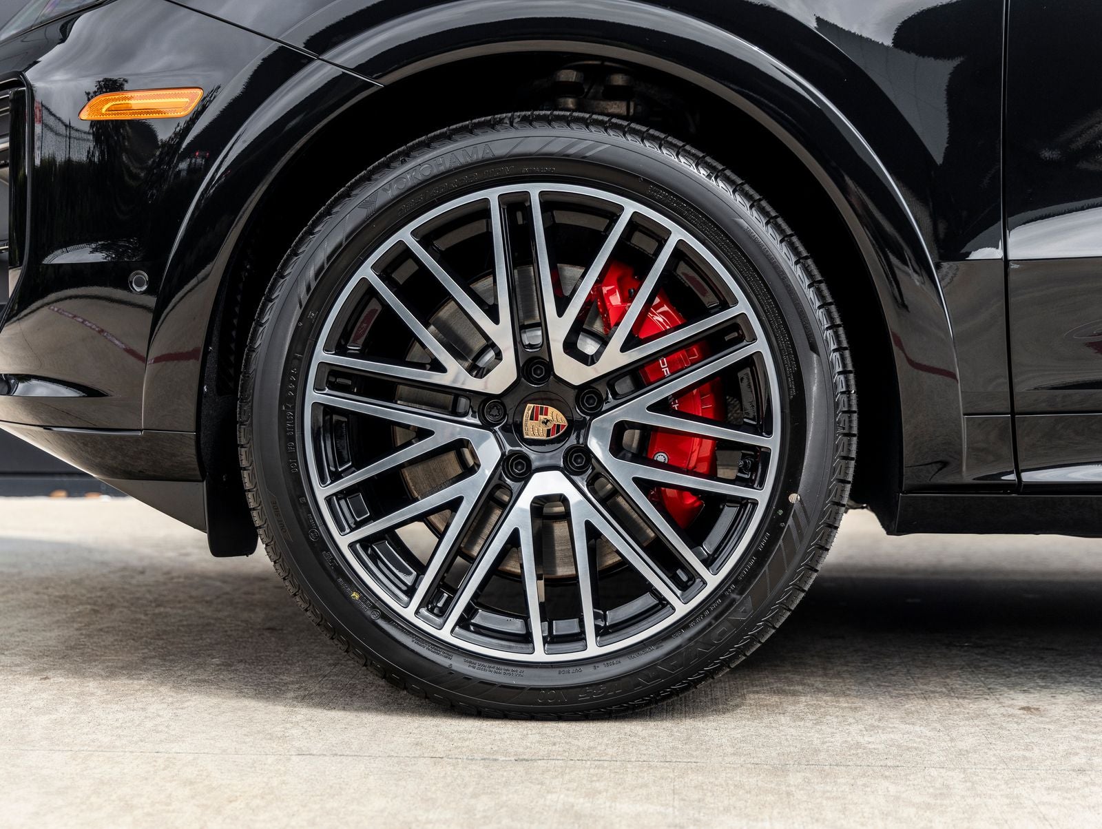 2026 Porsche Cayenne Coupe Cayenne GTS Coupe