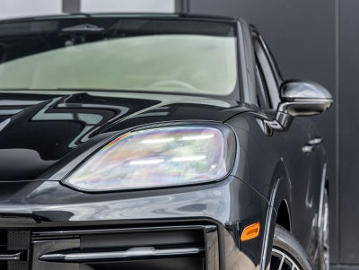 2026 Porsche Cayenne Coupe Cayenne GTS Coupe