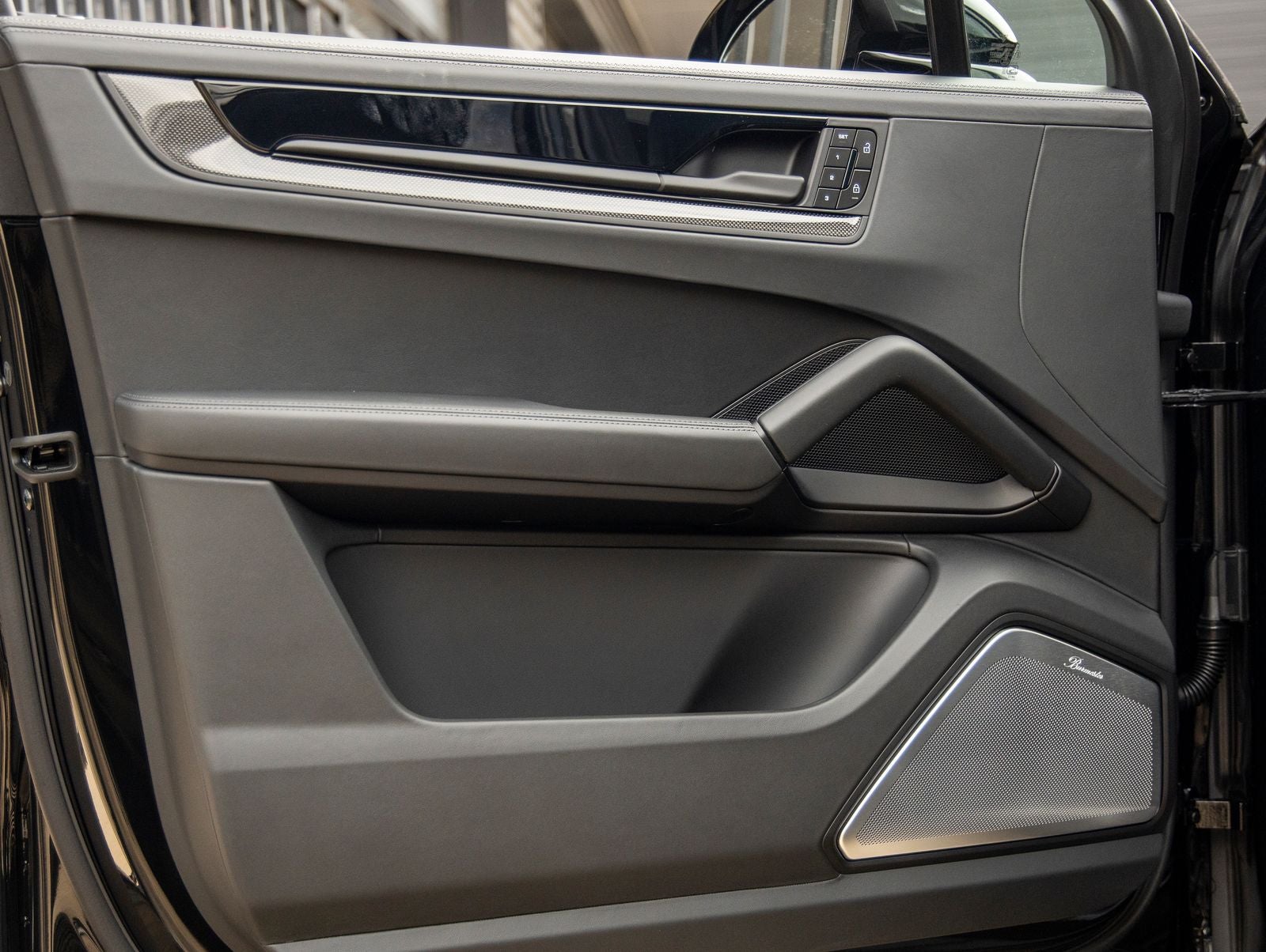 2026 Porsche Cayenne Coupe Cayenne GTS Coupe