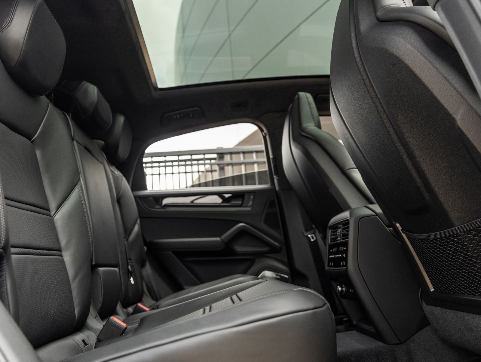 2026 Porsche Cayenne Coupe Cayenne GTS Coupe