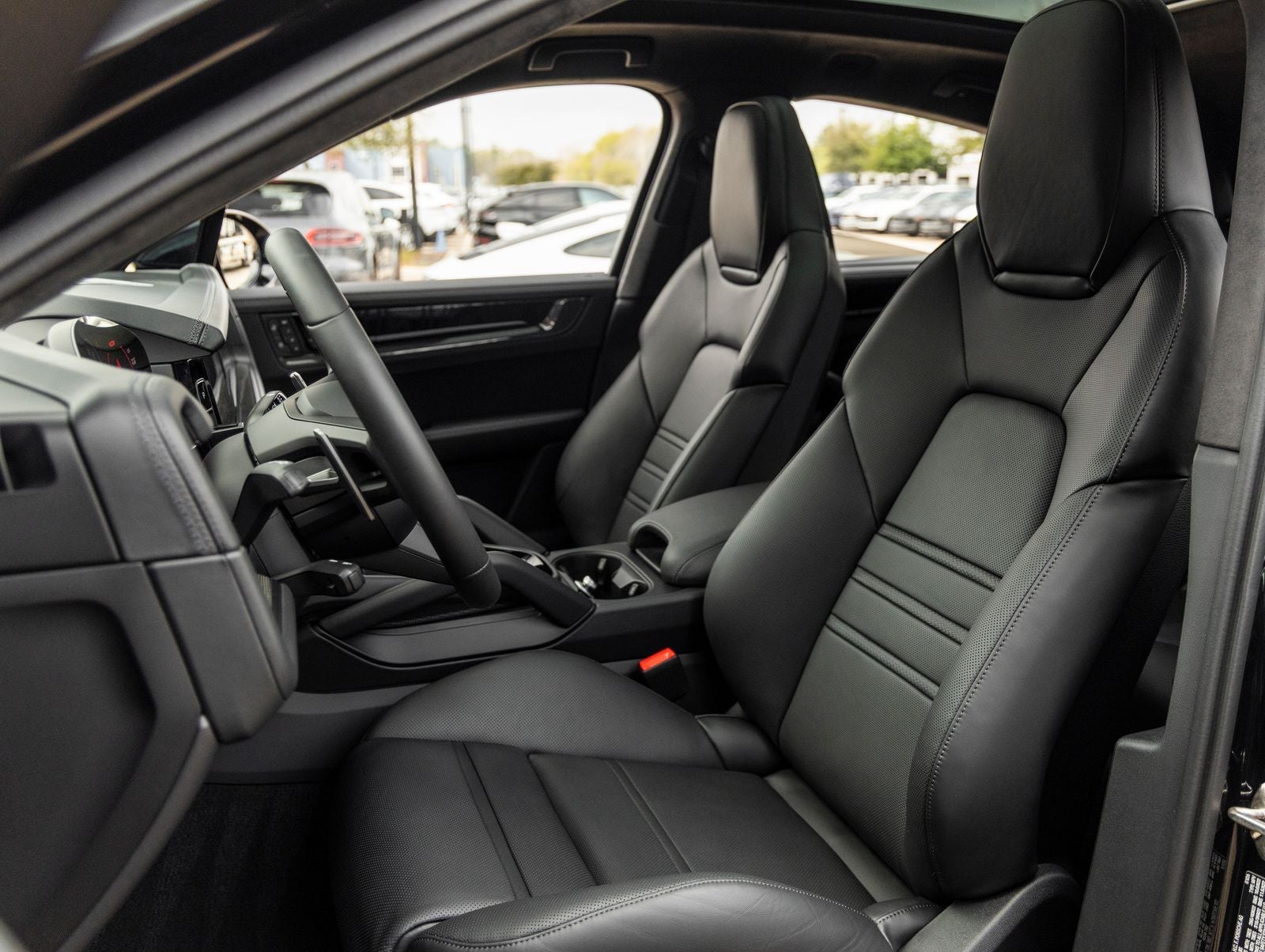 2026 Porsche Cayenne Coupe Cayenne GTS Coupe